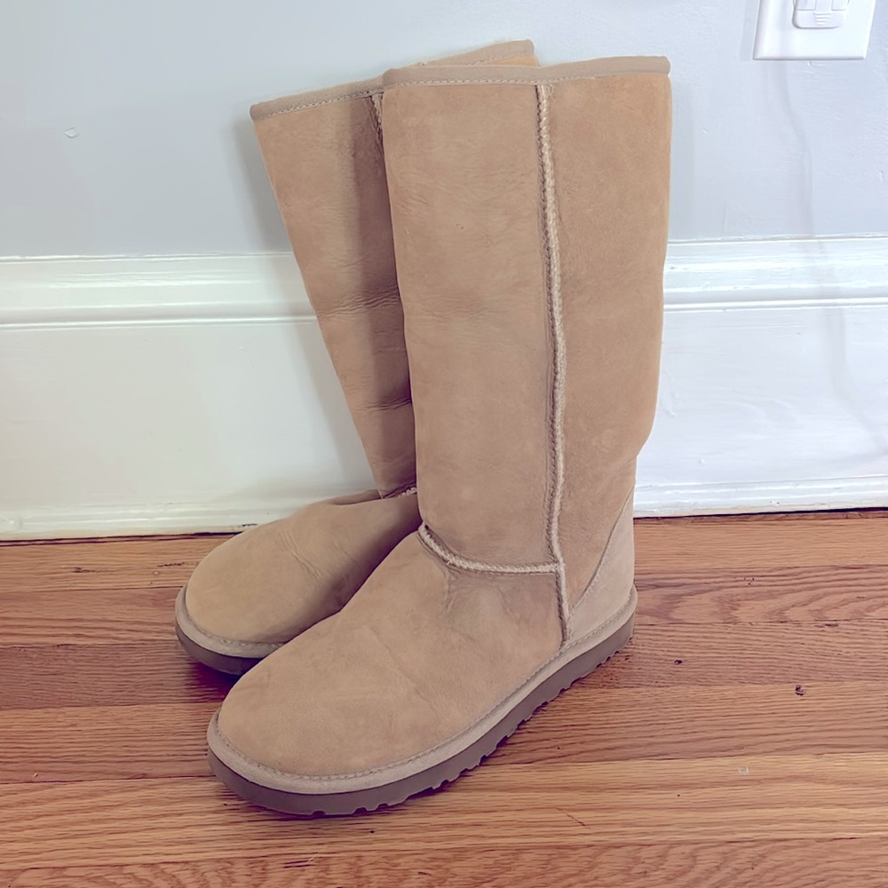 UGG Women’s Classic Tall Boot. Size 8. Color: Antilope. Never worn.